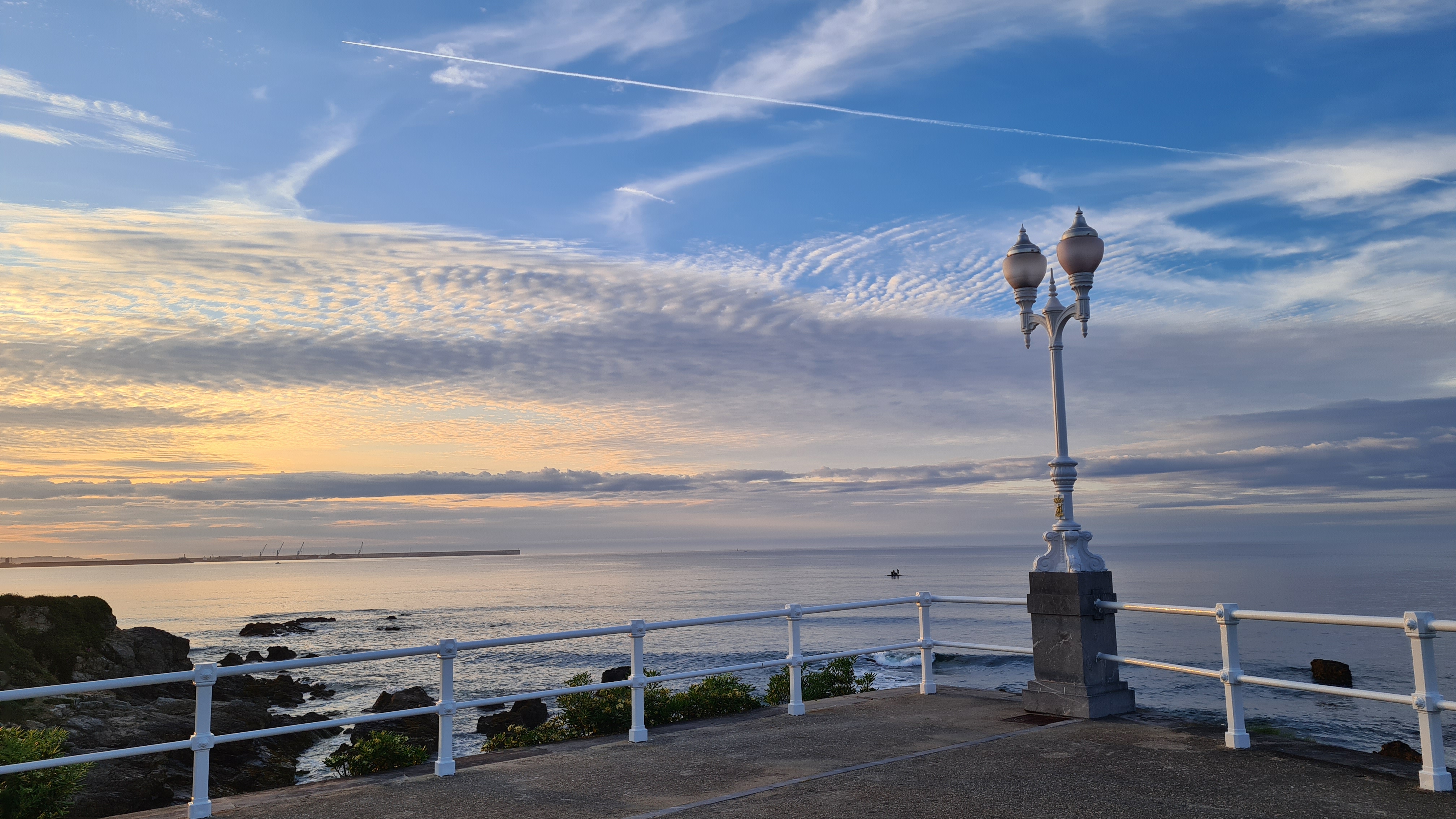 Olas del Cantábrico en San Lorenzo